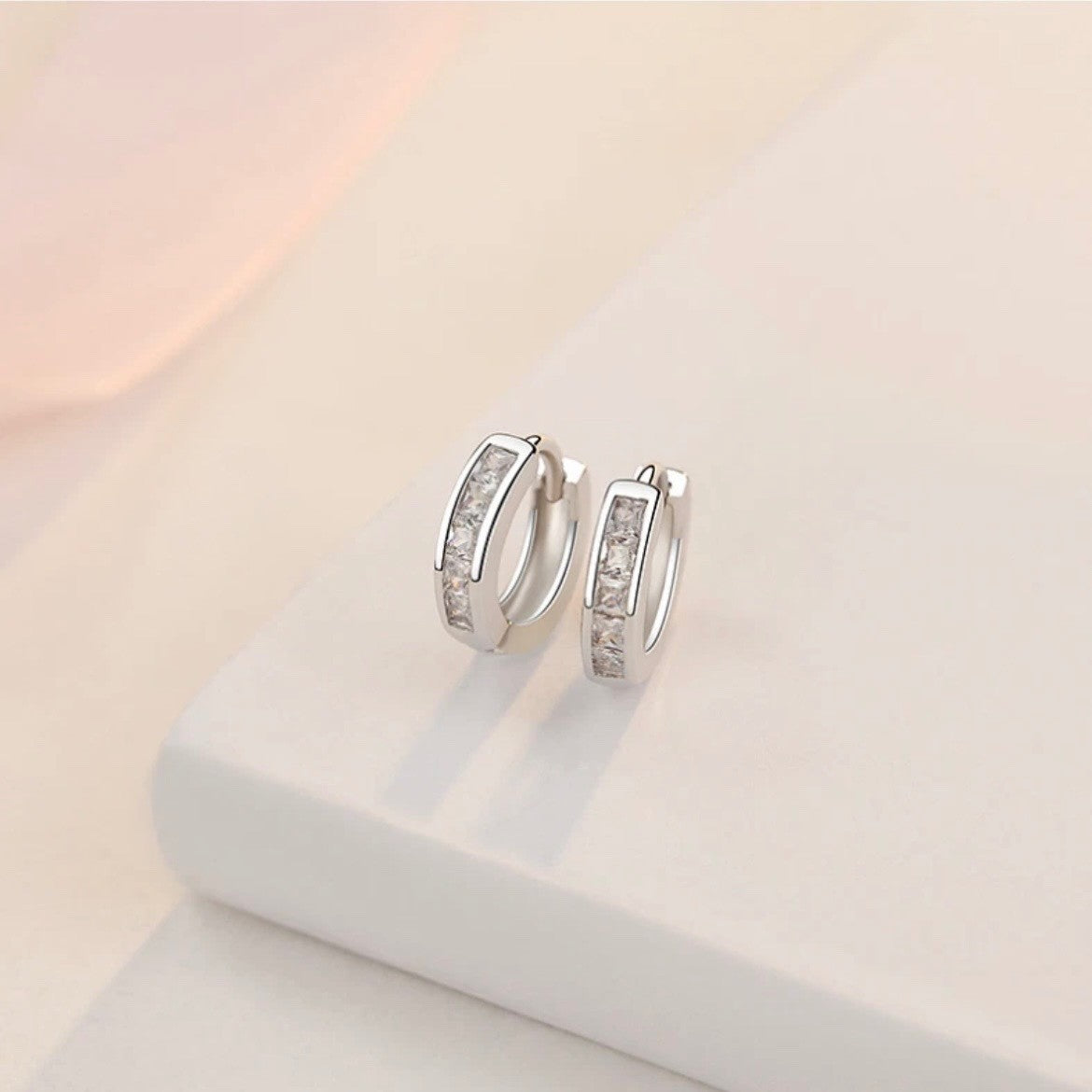925 Sterling Silver Plated Square CZ Huggie Hoop Earrings Women Men7
