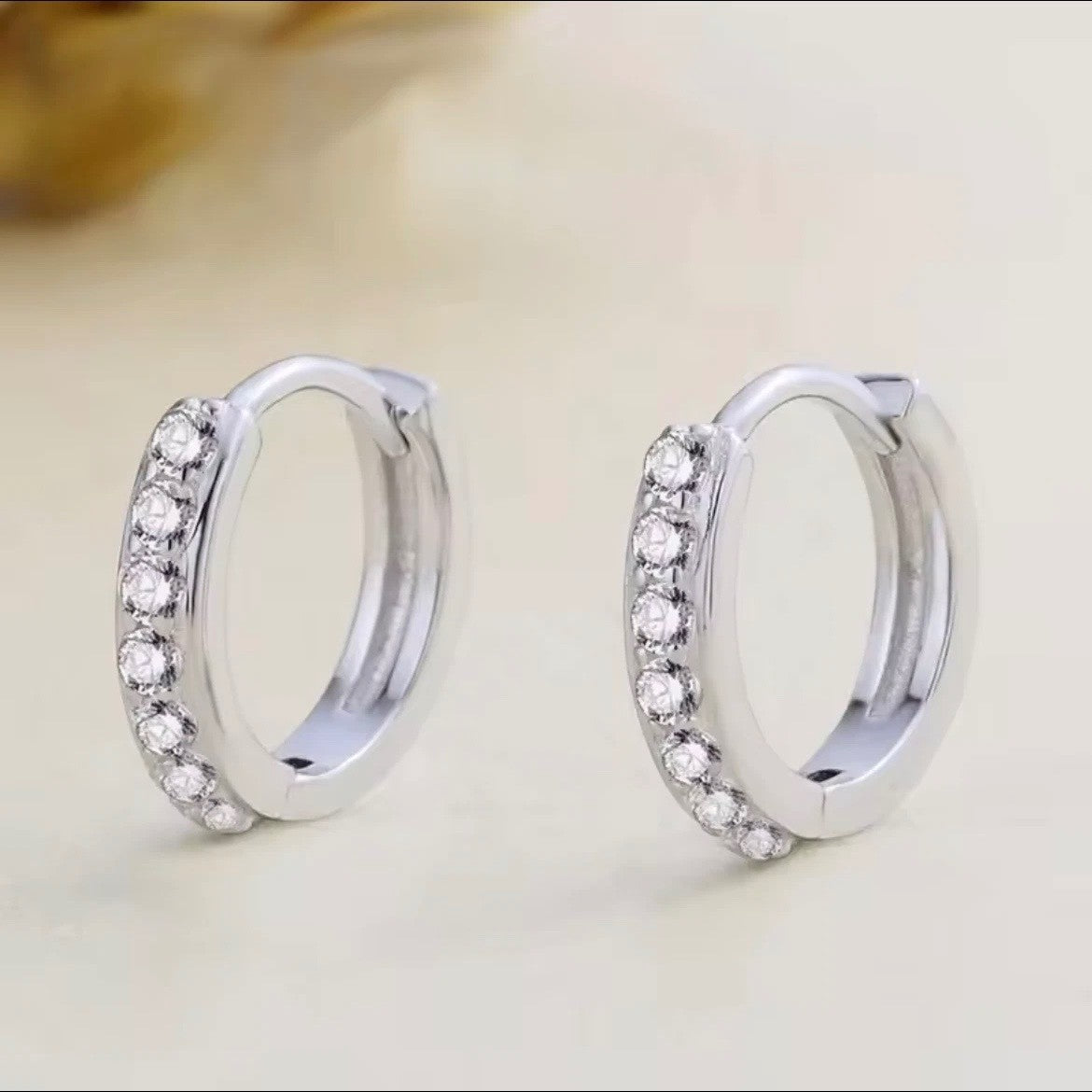 https://i.ebayimg.com/00/s/MTE3MFgxMTcw/z/QRsAAeSwW5RpqIa5/$_57.JPG