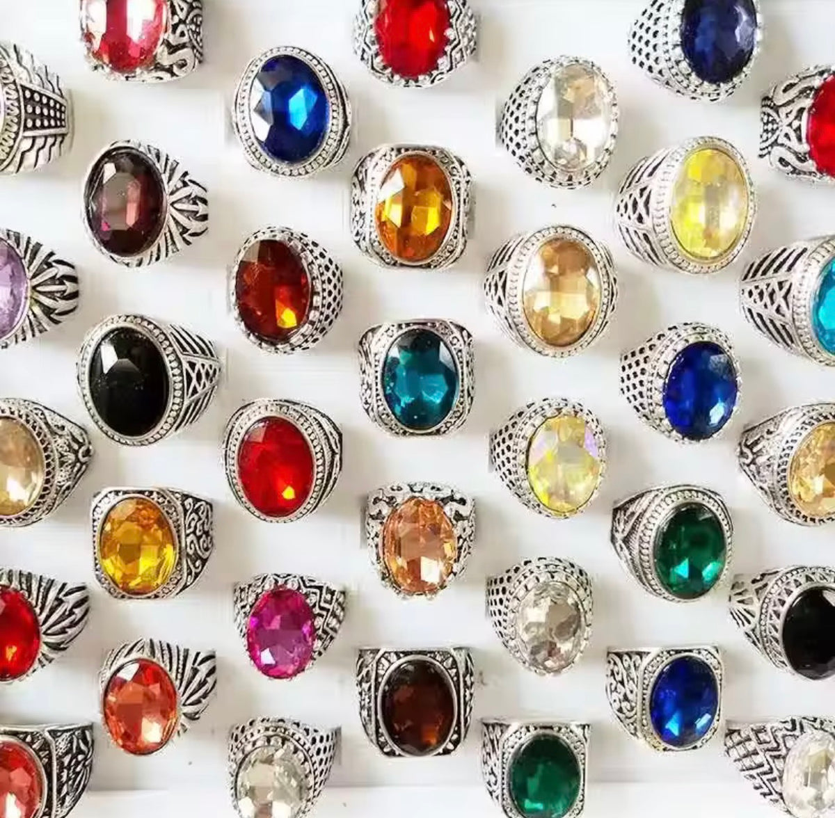Variety Ring Tray Colorful rings 100pcs
